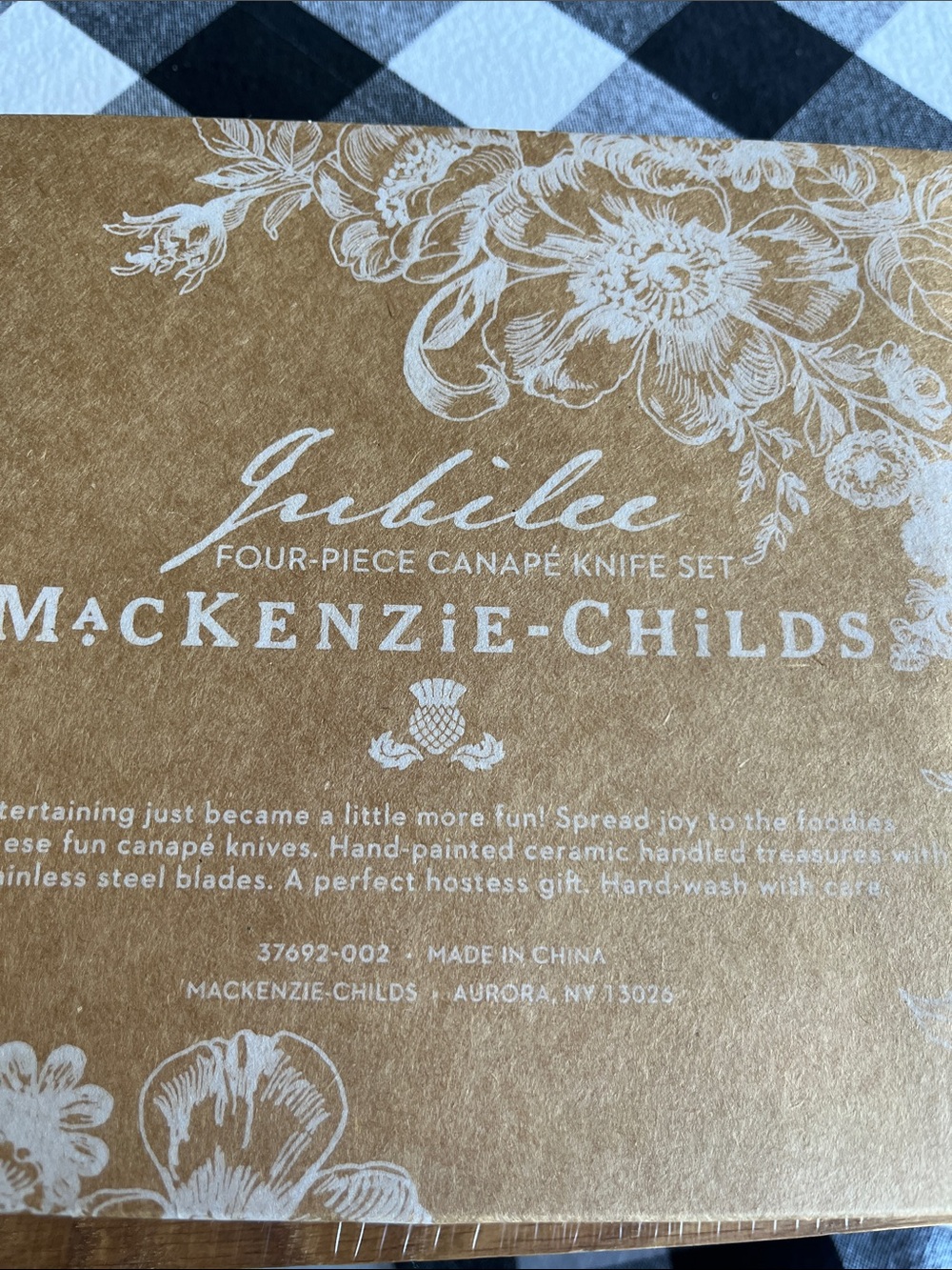 MacKenzie-Childs cardinal wood serving board & jubilee spreaders. Set. New! - Picture 6 of 9